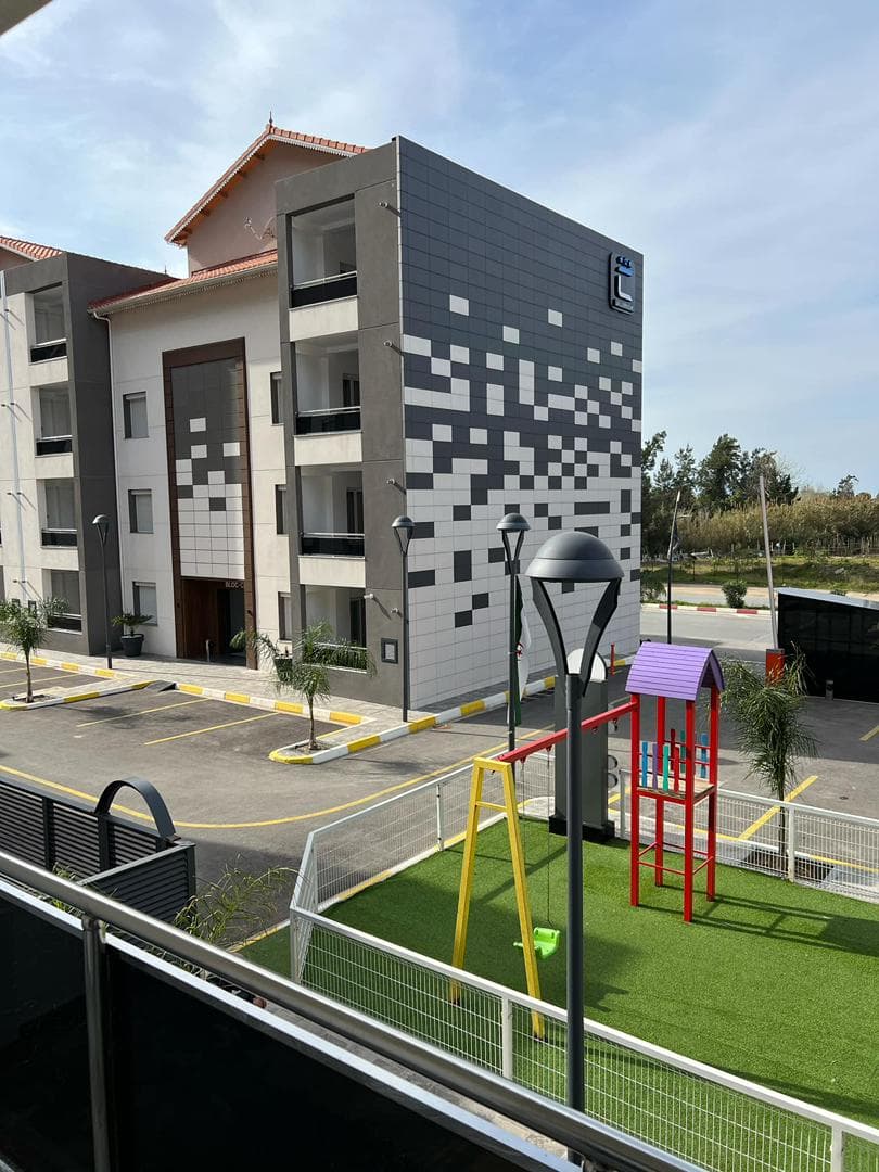 Duplex   5  PAX - Image 5